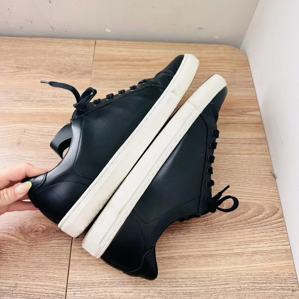 Banana Republic item good